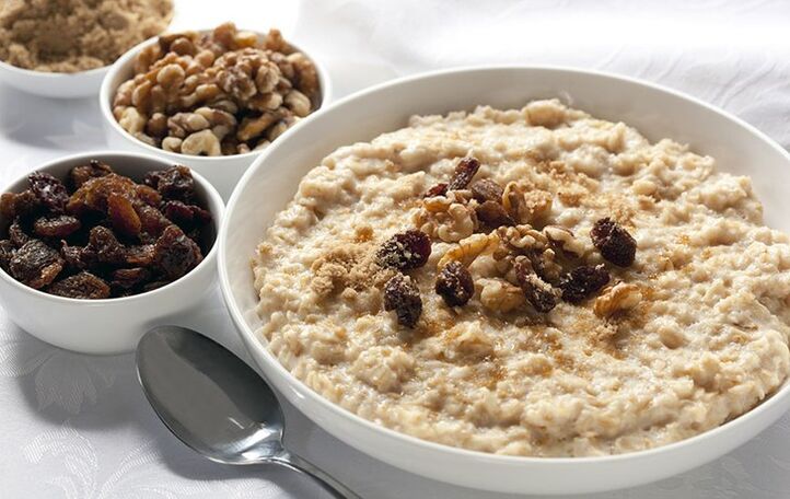 porridge with nuts for diet 6 leaves